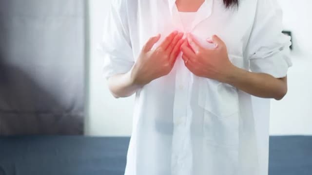 Objawy żylaków przełyku: 7 kluczowych sygnałów ostrzegawczych Objawy żylaków przełyku: 7 kluczowych sygnałów ostrzegawczych