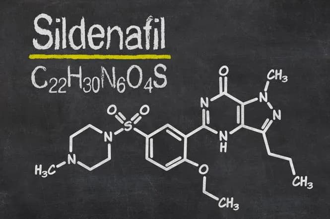Czy leki na potencję szkodzą? Poznaj fakty i skutki uboczne Czy leki na potencję szkodzą? Poznaj fakty i skutki uboczne
